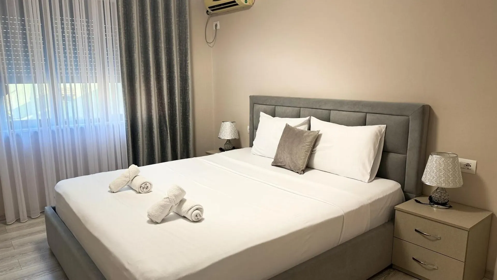 Amazing Getaway In Tirana contacts